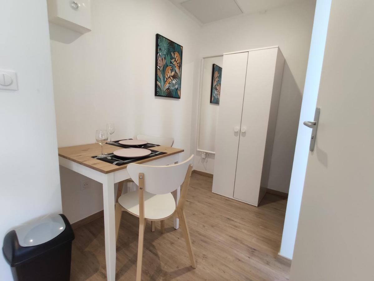Residence Jehan Froissart Valenciennes Luaran gambar