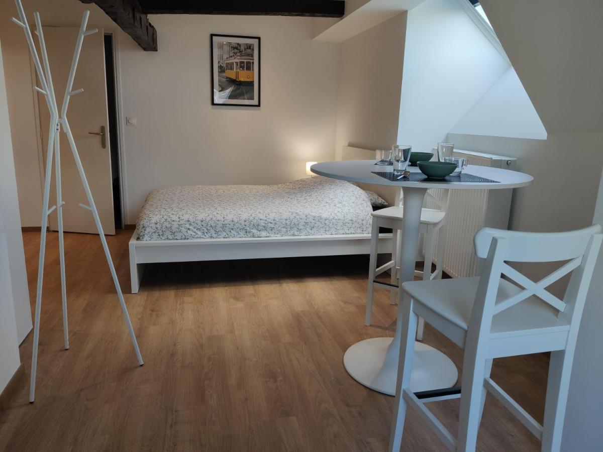 Residence Jehan Froissart Valenciennes Luaran gambar