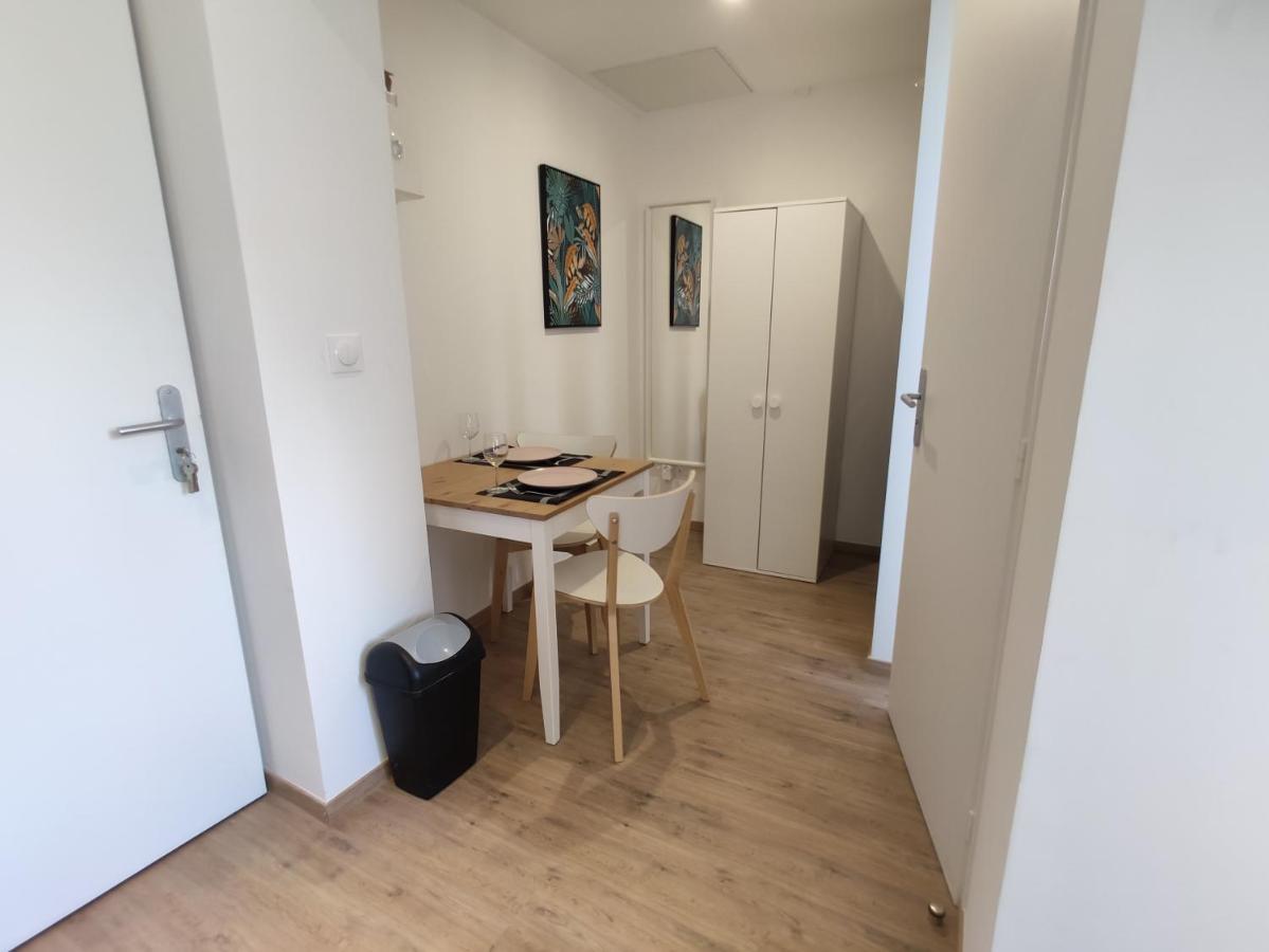 Residence Jehan Froissart Valenciennes Luaran gambar